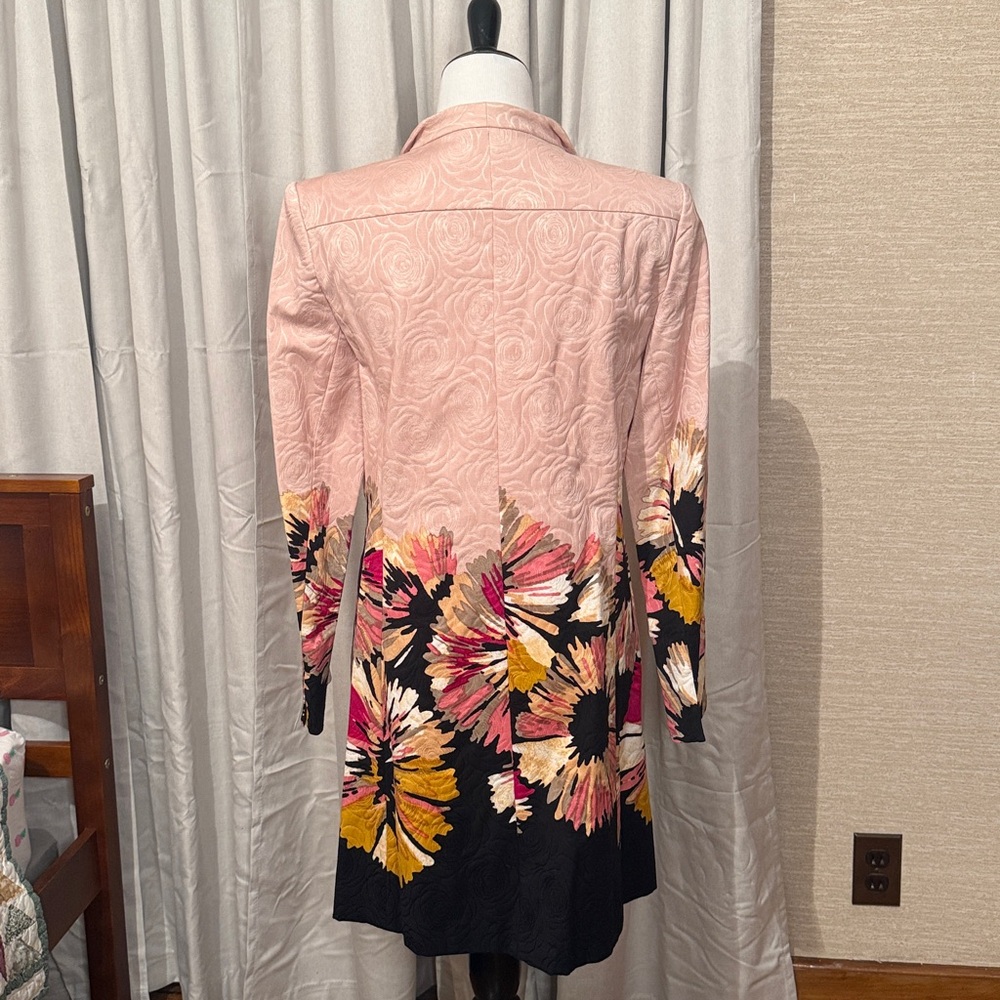Kay Unger Pink and Cream Textured Blazer - Picture 3 of 7